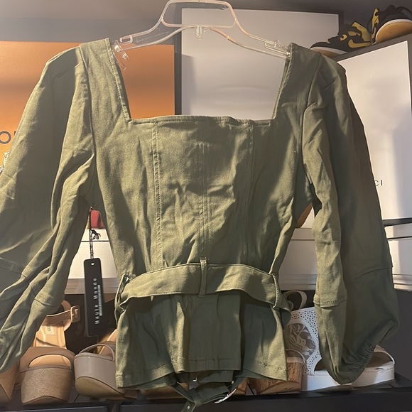 Off shoulder shirt - Picture 3 of 4